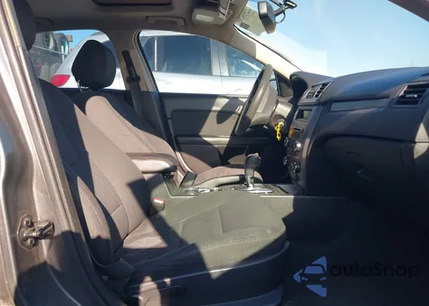 2012 Ford Fusion Se from USA, damaged, VIN 3FAHP0HA9CR428400